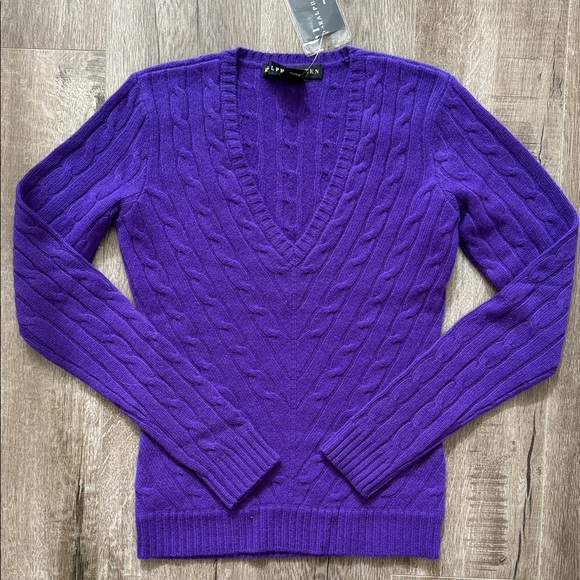 Ralph Lauren Black Label Cashmere Cable-knit V-neck Sweater